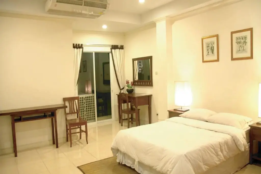 Бангкок: Royal Pimand Serviced Apartment