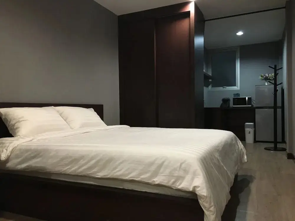 Паккрет: Rooftop Room