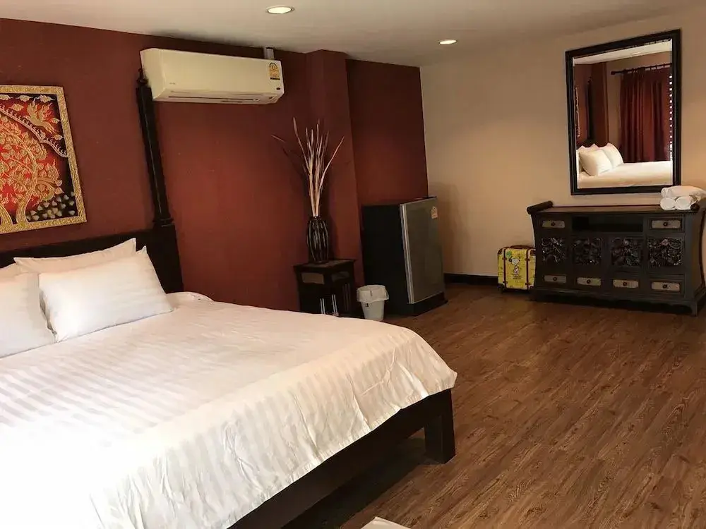 Паккрет: Rooftop Room