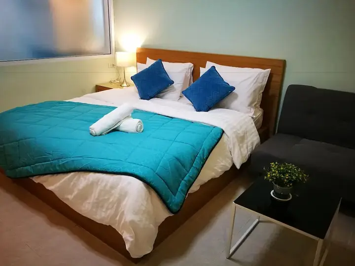 Банг Пхли: J. Residence