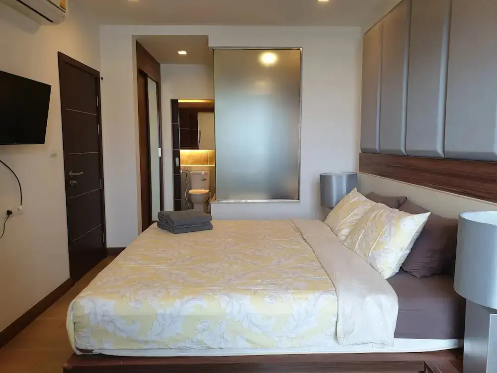Чиангмай: The Astra Luxury Suit condo