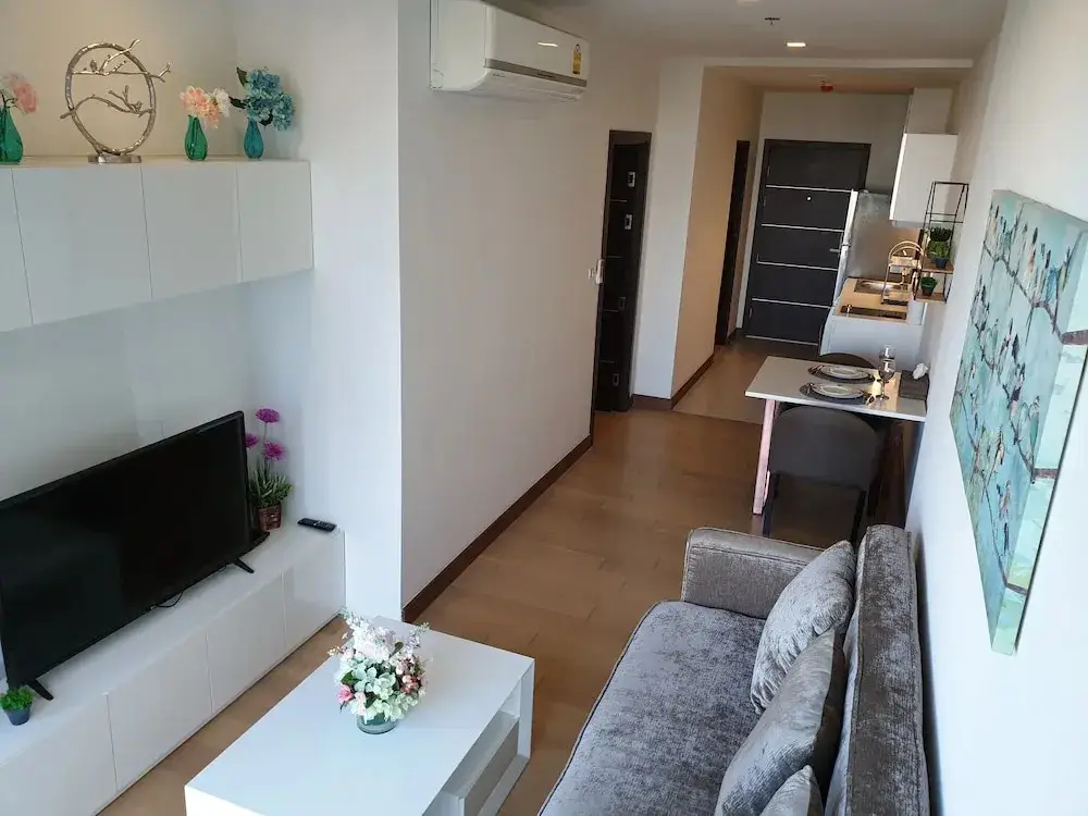 Чиангмай: The Astra Luxury Suit condo