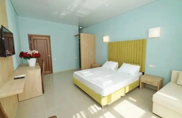 Новомихайловский: Villa Park Victoria