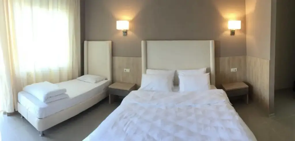 Новомихайловский: Villa Park Victoria