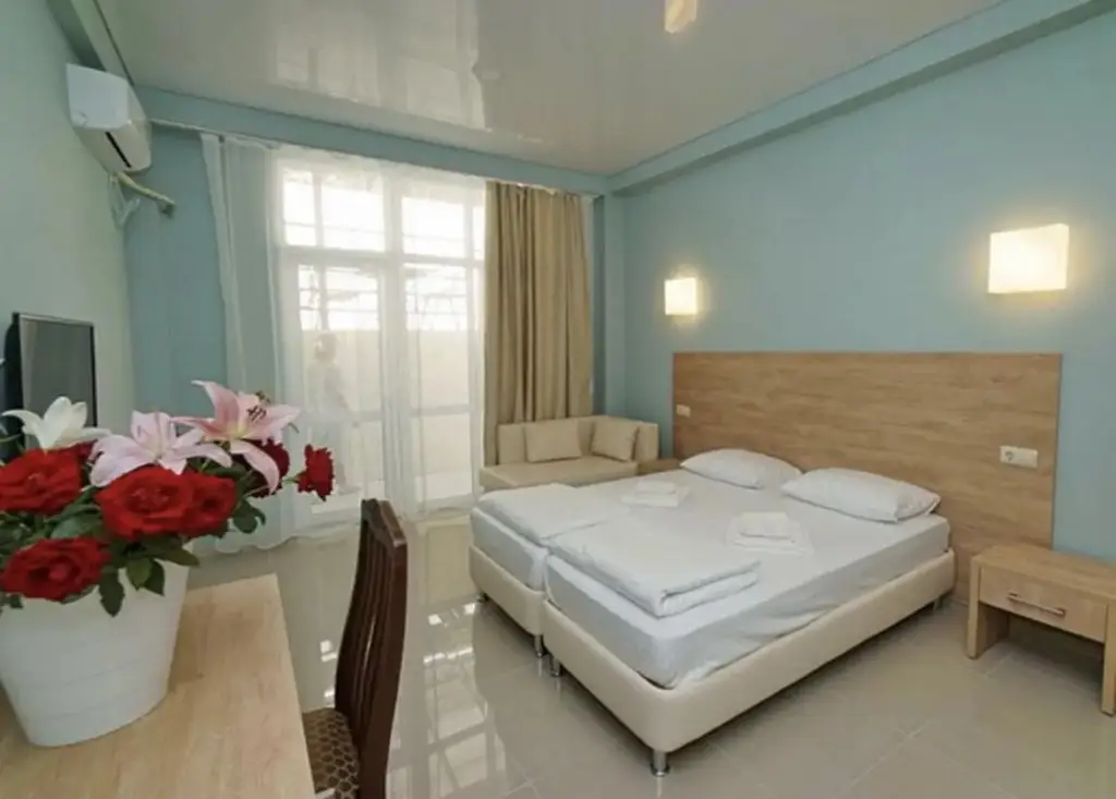 Новомихайловский: Villa Park Victoria