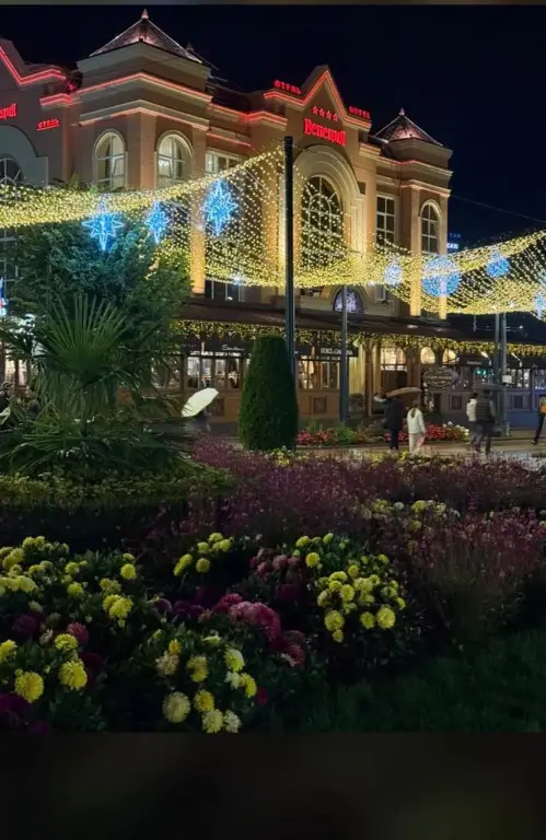 carousel image 3