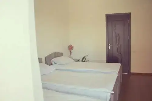 Батуми: Hotel Argo-s