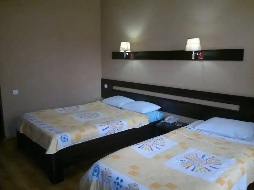 Батуми: Hotel Astoria
