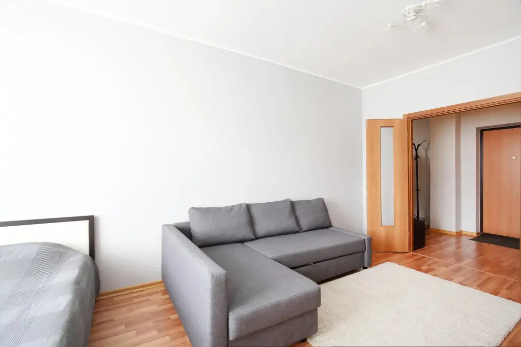 Екатеринбург: Rooms-Eкб (Румс-Екб) на улице 8 Марта 188