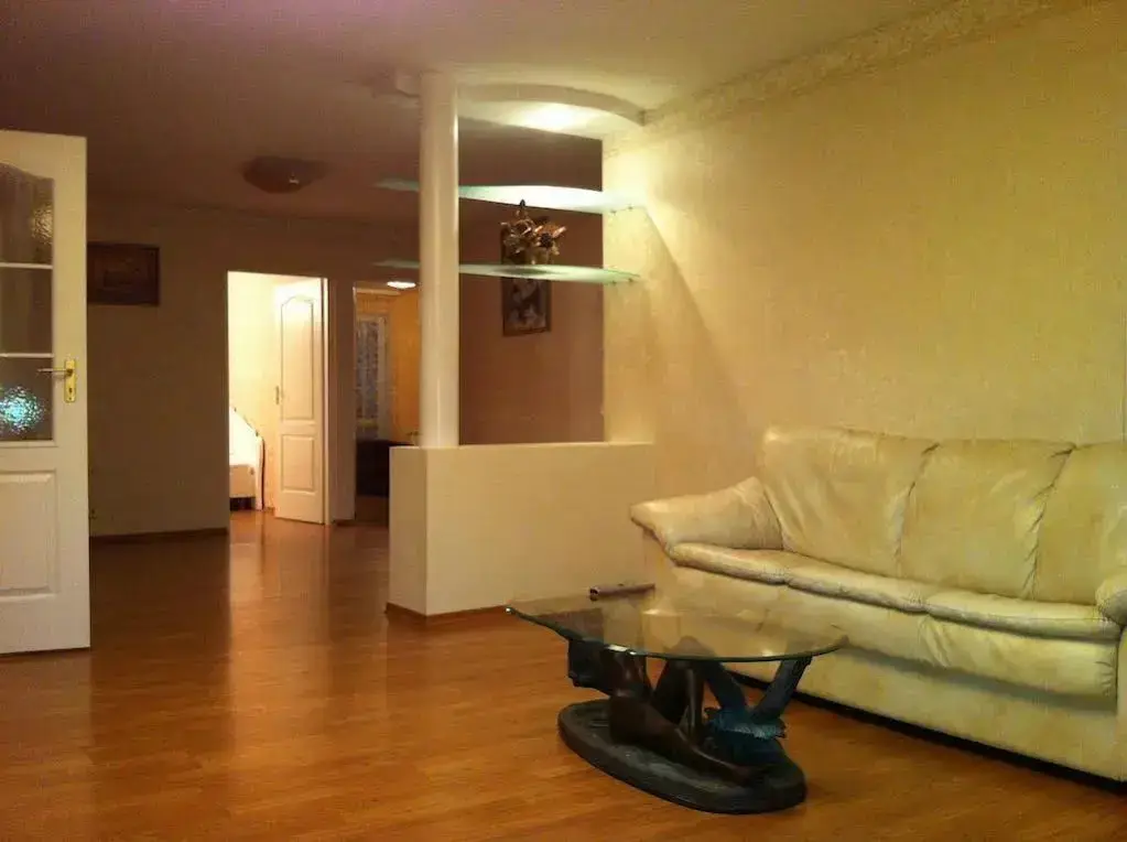 Минск: Classical Apartments - Minsk