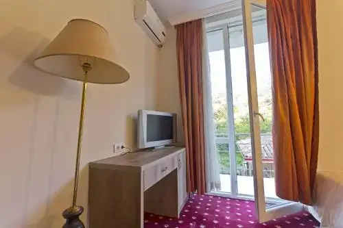 Батуми: Orange Hotel