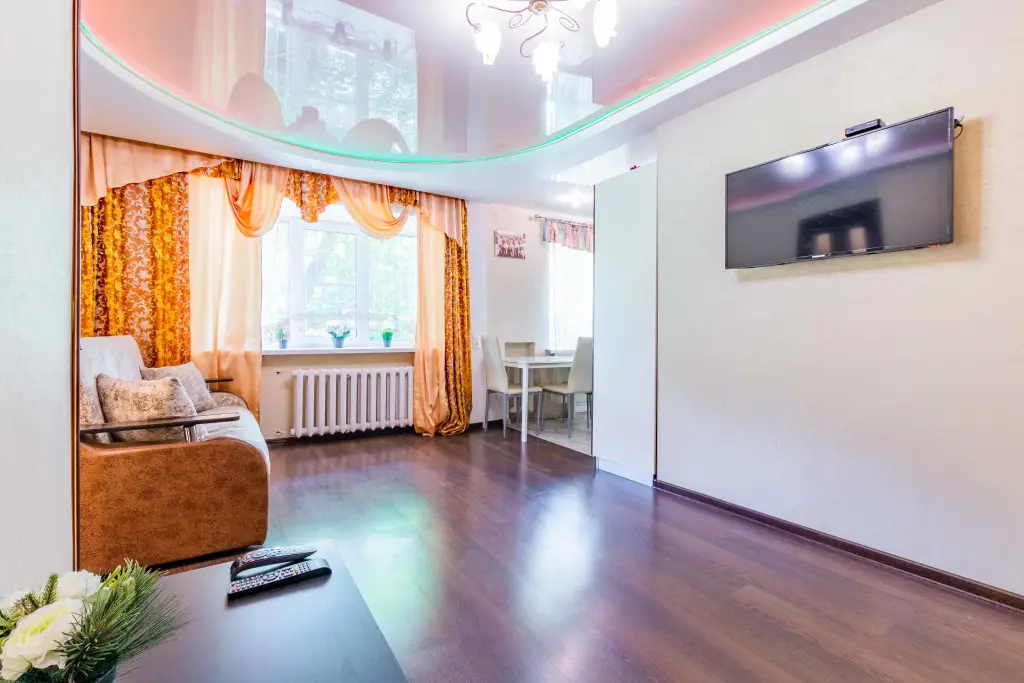 Екатеринбург: Апартаменты DreamHouse Короленко 10