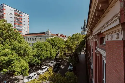 Отель и казино «Голден Палас» Батуми — фото 1