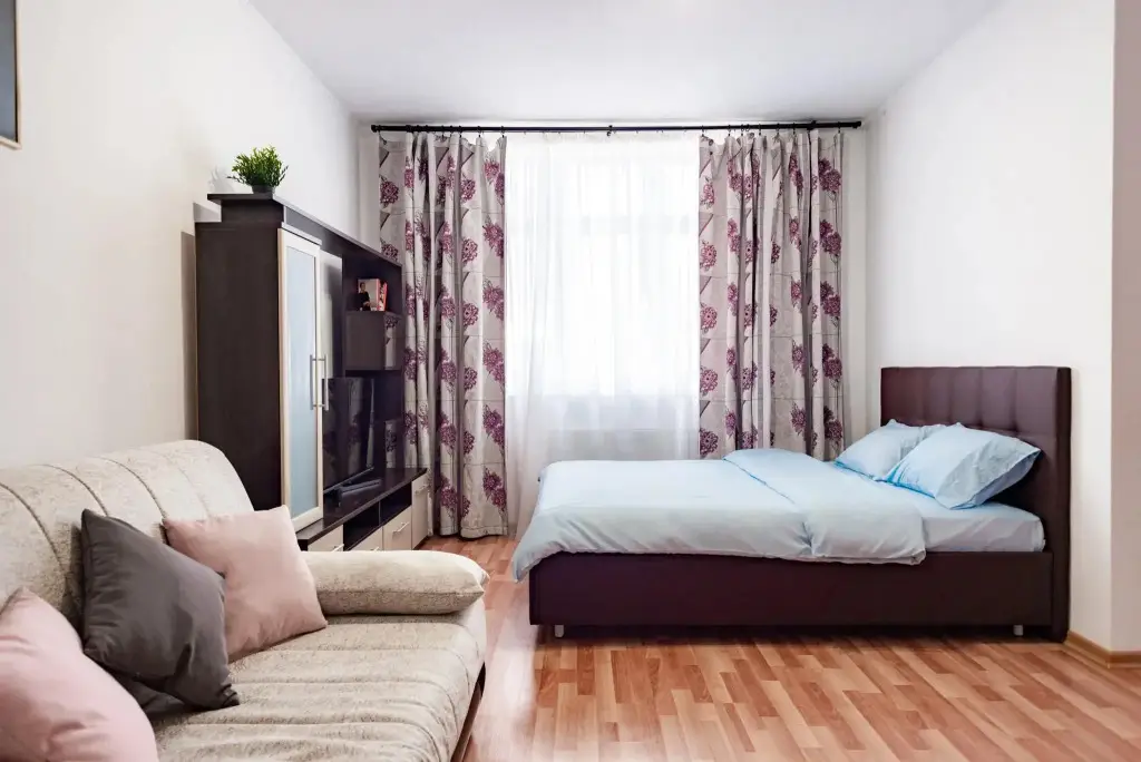 Екатеринбург: Pashk Inn Apartments (Пашк Инн Апартментс) на улице Союзная 27