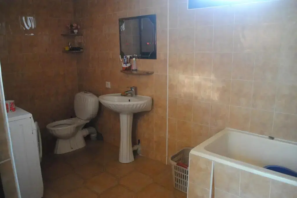 Батуми: Jintcharadze Inn