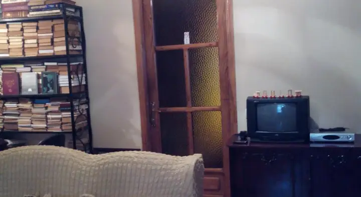 Батуми: Gulos guest house
