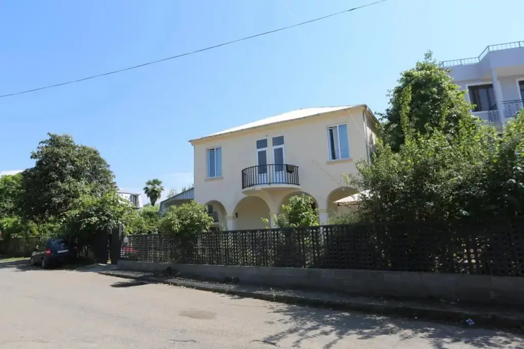 Батуми: Talo's Guest House