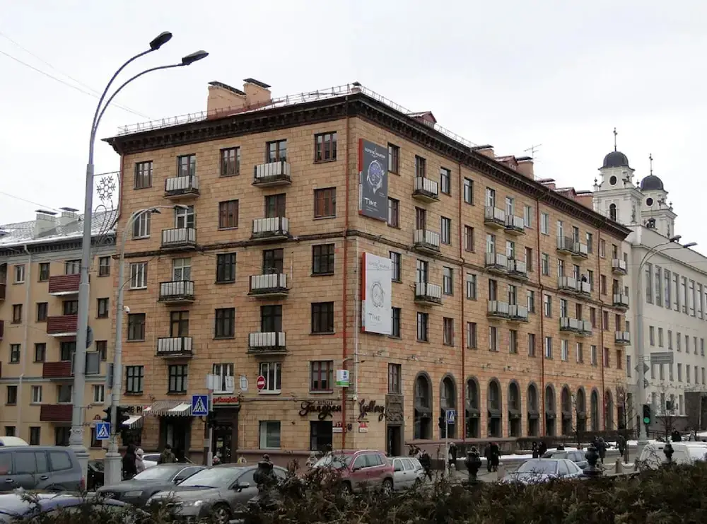Минск: Апартаменты StudioMinsk в историческом центре