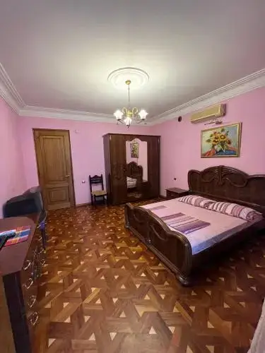 Батуми: Guesthouse Parnavaz Mepe