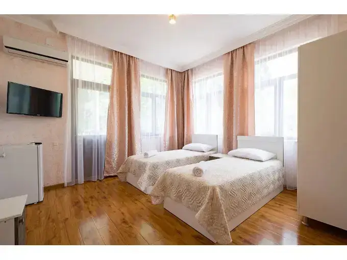 Батуми: Sunny Hotel Batumi