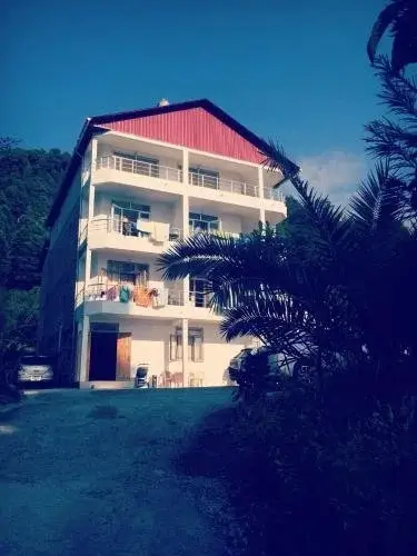 Батуми: Hotel Kvariati