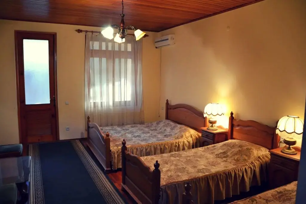 Батуми: Hotel Kvariati