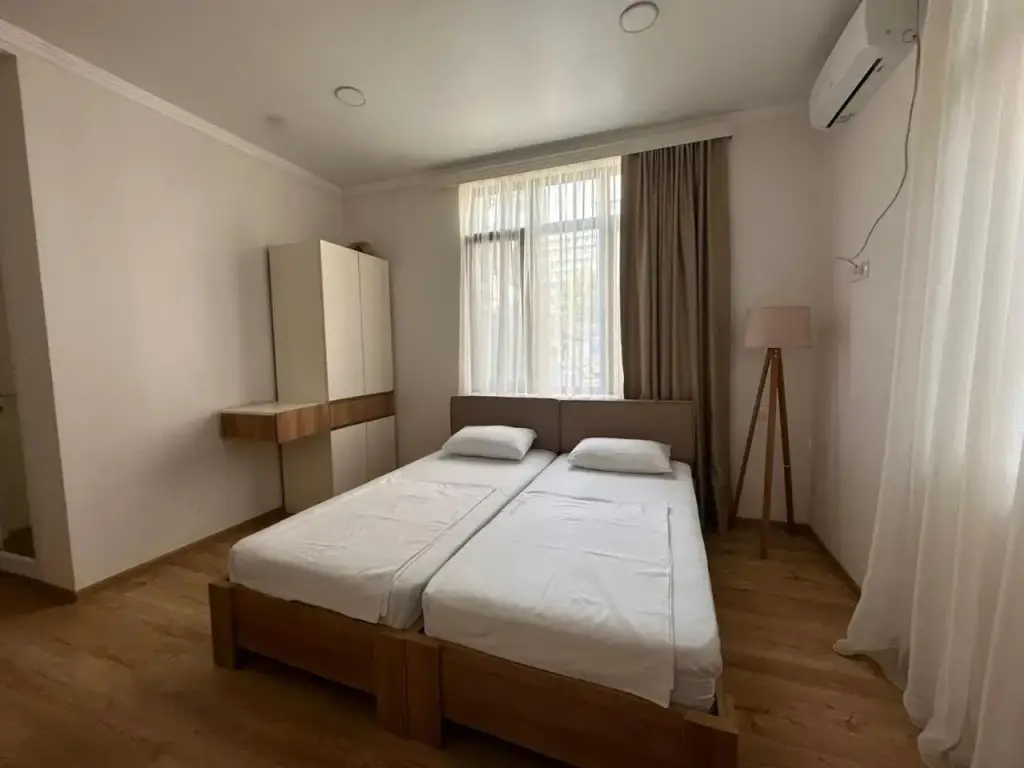 Батуми: Maiko Guesthouse