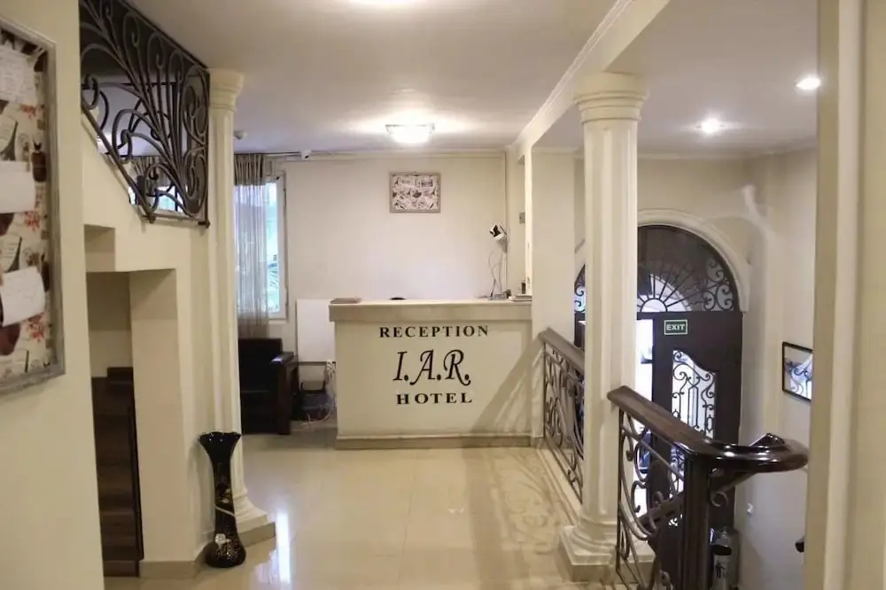 Батуми: IAR