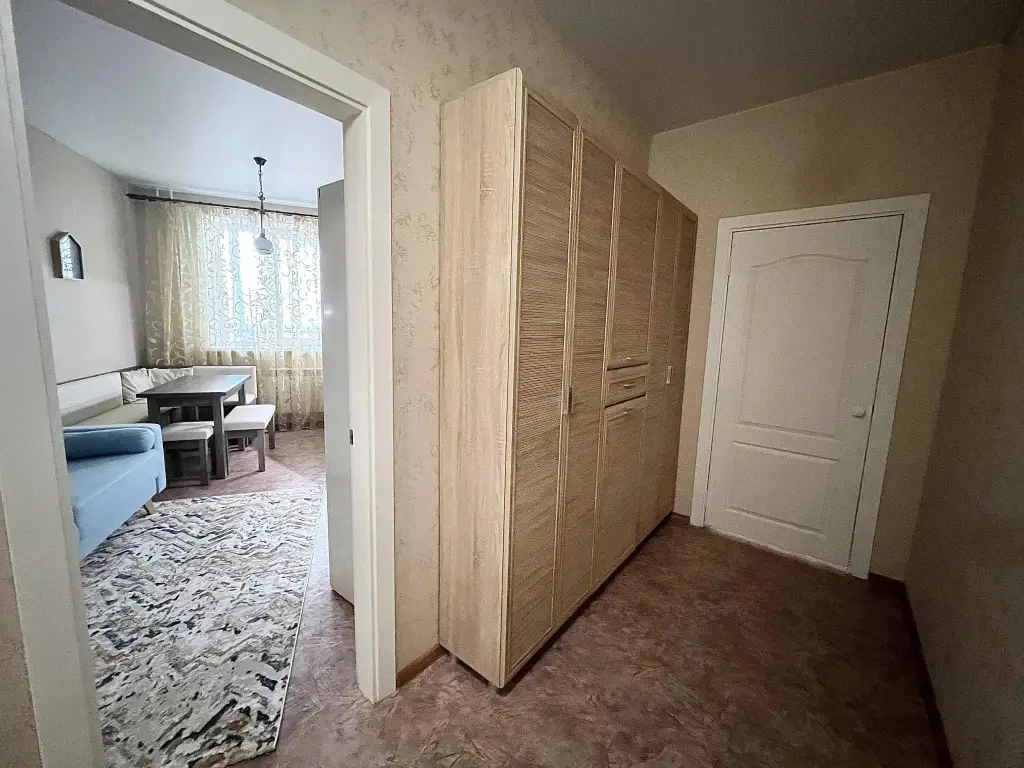 Воронеж: Rental Family Rooms (Рентал Фэмили Румс) на улице Революции 1905 года