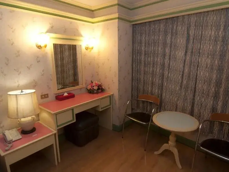 Хатъяй: Florida Hotel