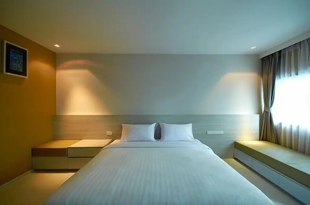Бангкок: The Present Sathorn