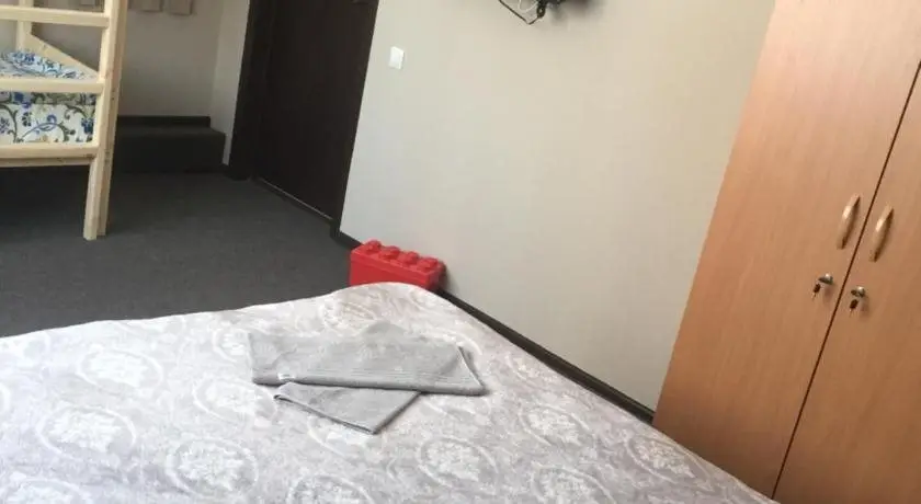 Ижевск: Hostel Happy House on Kholmogorova