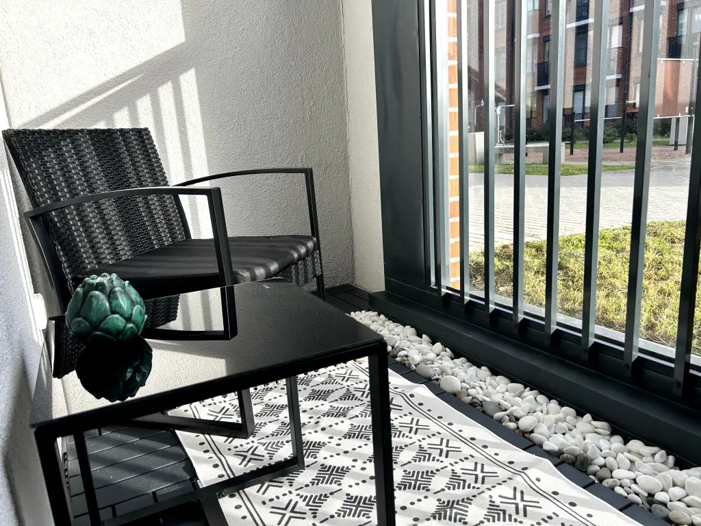 carousel image 4