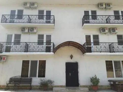 Гагра: Iason Hotel