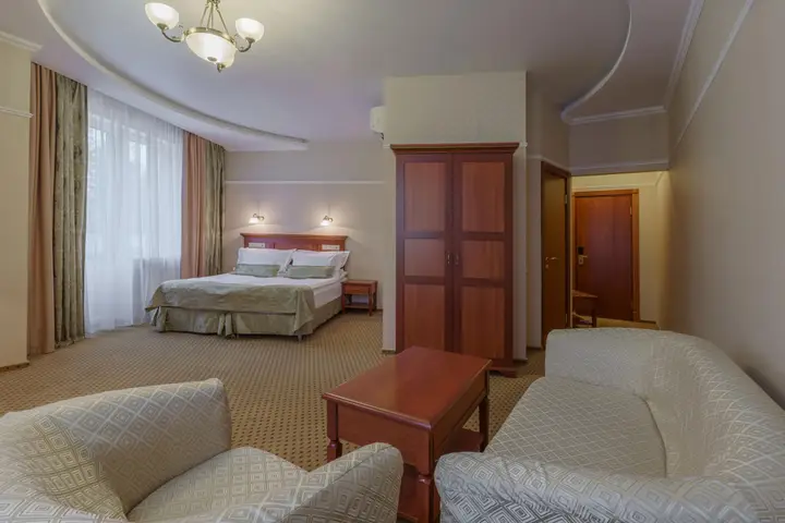 Воронеж: Отель Дегас
