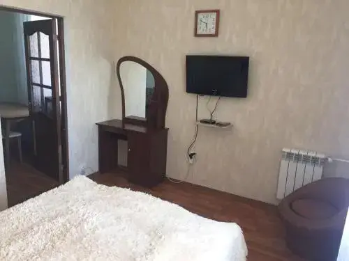 Острогожск: Gostinitsa Lushnikovskaya