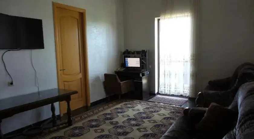 Батуми: Nargizs House