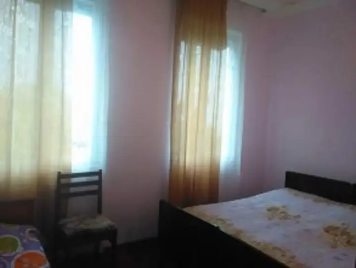Батуми: House on Tsminda Nino