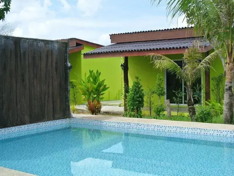 Патталунг: Ban Pool Green View Resort