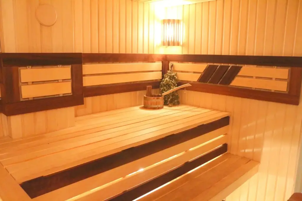 Чална: Kareliya Pereh Guest House