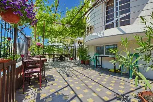 Кабардинка: Elektra Guest House