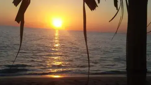 Ланта: Sunset Bungalows