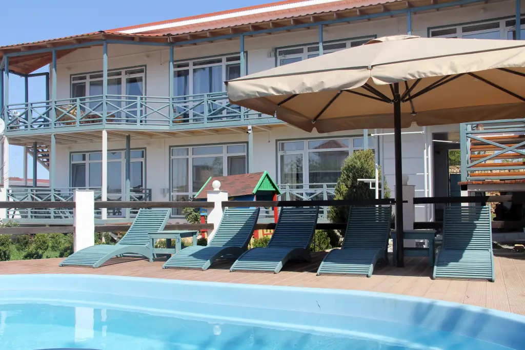 Оленевка: Zhemchuzhina Stepi Guest House