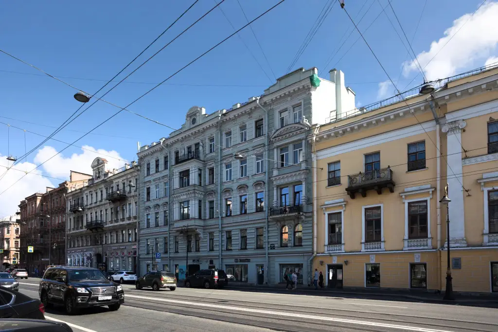 Sukhaparina: Letyourflat (Лэтюфлэт) на проспекте Владимирский