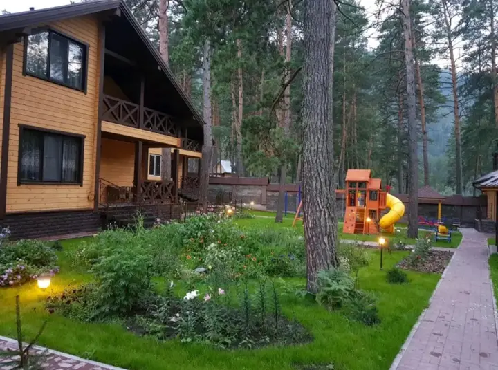 Чепош: Частный дом Усадьба Горный Алтай