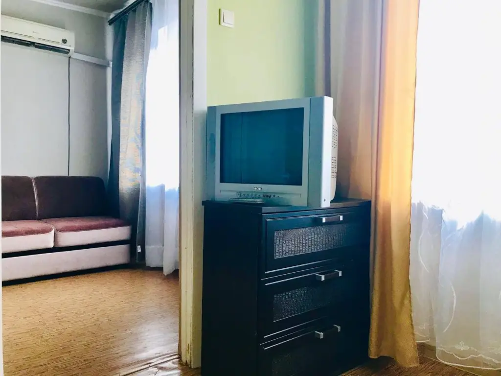 Кемерово: Rukavishnikova 9 Dvuhkomnatnye apartamenty v tsentre