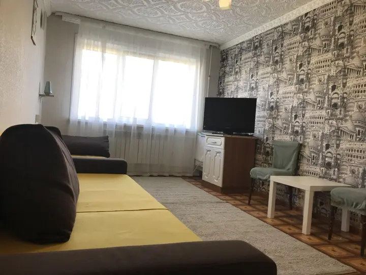 Невьянск: Апартаменты Невьянск на Матвеева 36