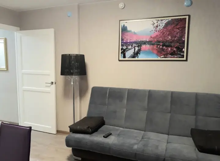 Набережные Челны: Studiya Na Raskolnikova 48/1 Apartments
