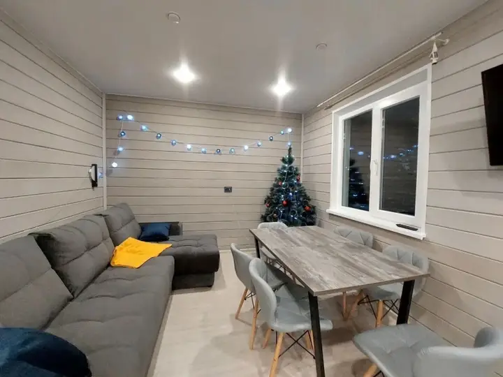 Кировск: Pz Skandi Kottedzh S 5yu Spalnyami I Saunoy Private House