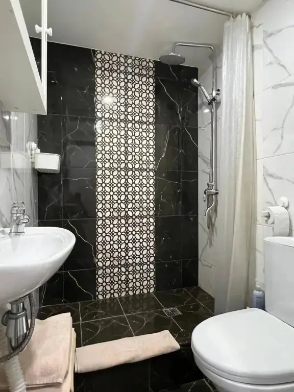 Sukhaparina: Апартаменты в жилом доме Marco's Apartment House